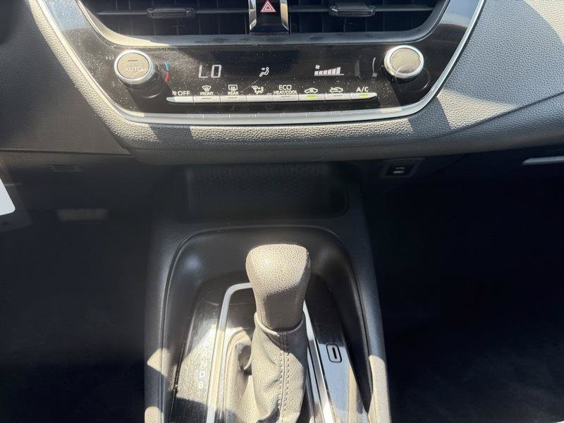 Used 2023 Toyota Corolla LE FWD image 22