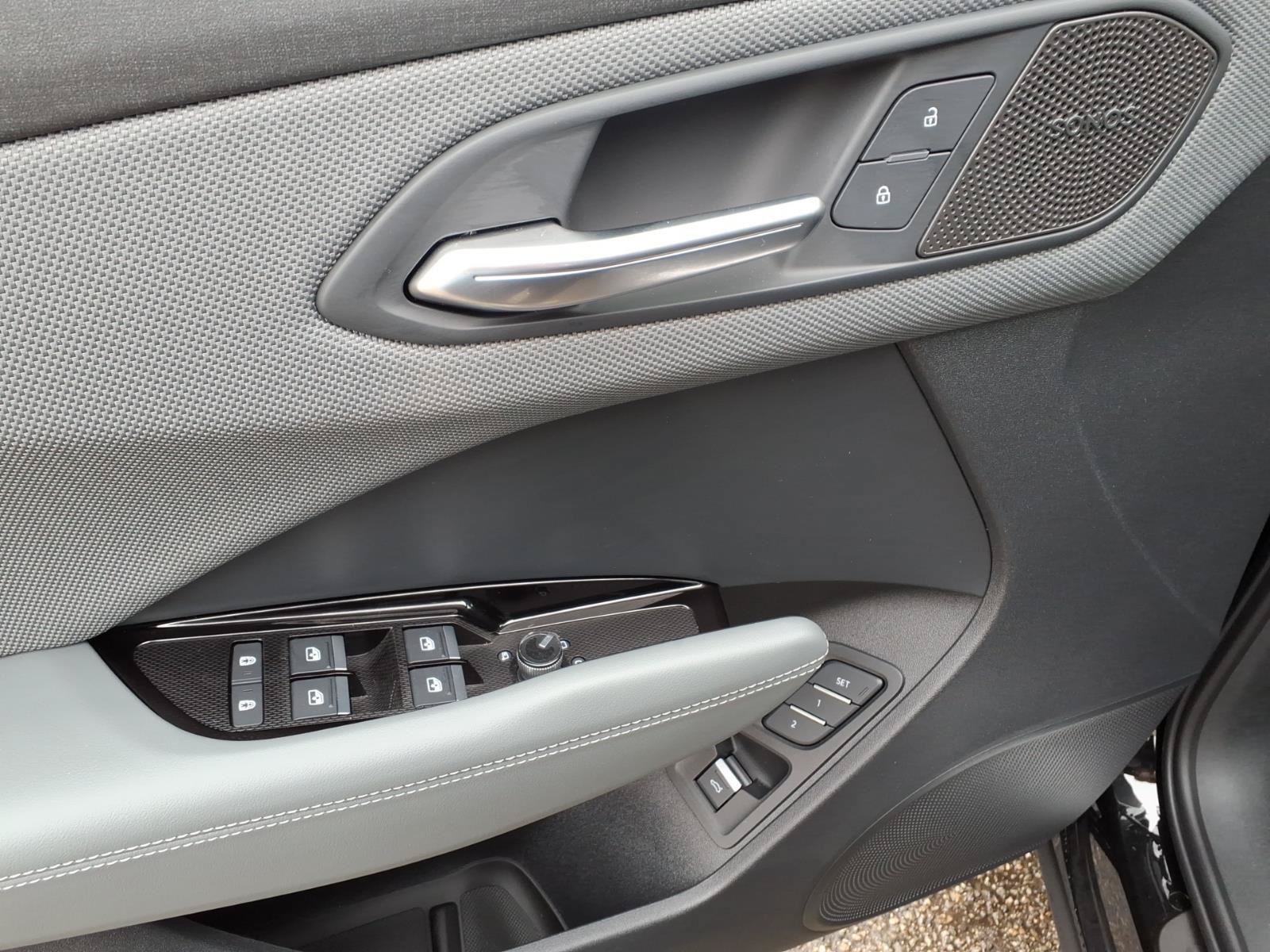 New 2026 Audi Q3 quattro 2.0T AWD/4WD image 14