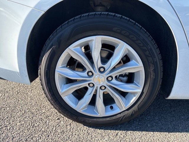 Used 2025 Chevrolet Malibu LT image 11