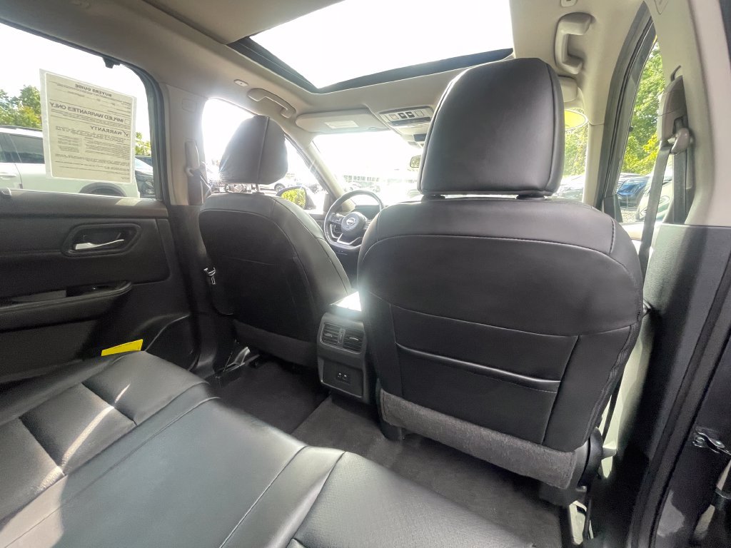 Certified 2023 Nissan Rogue SV w/ SV Premium B Package AWD/4WD image 21