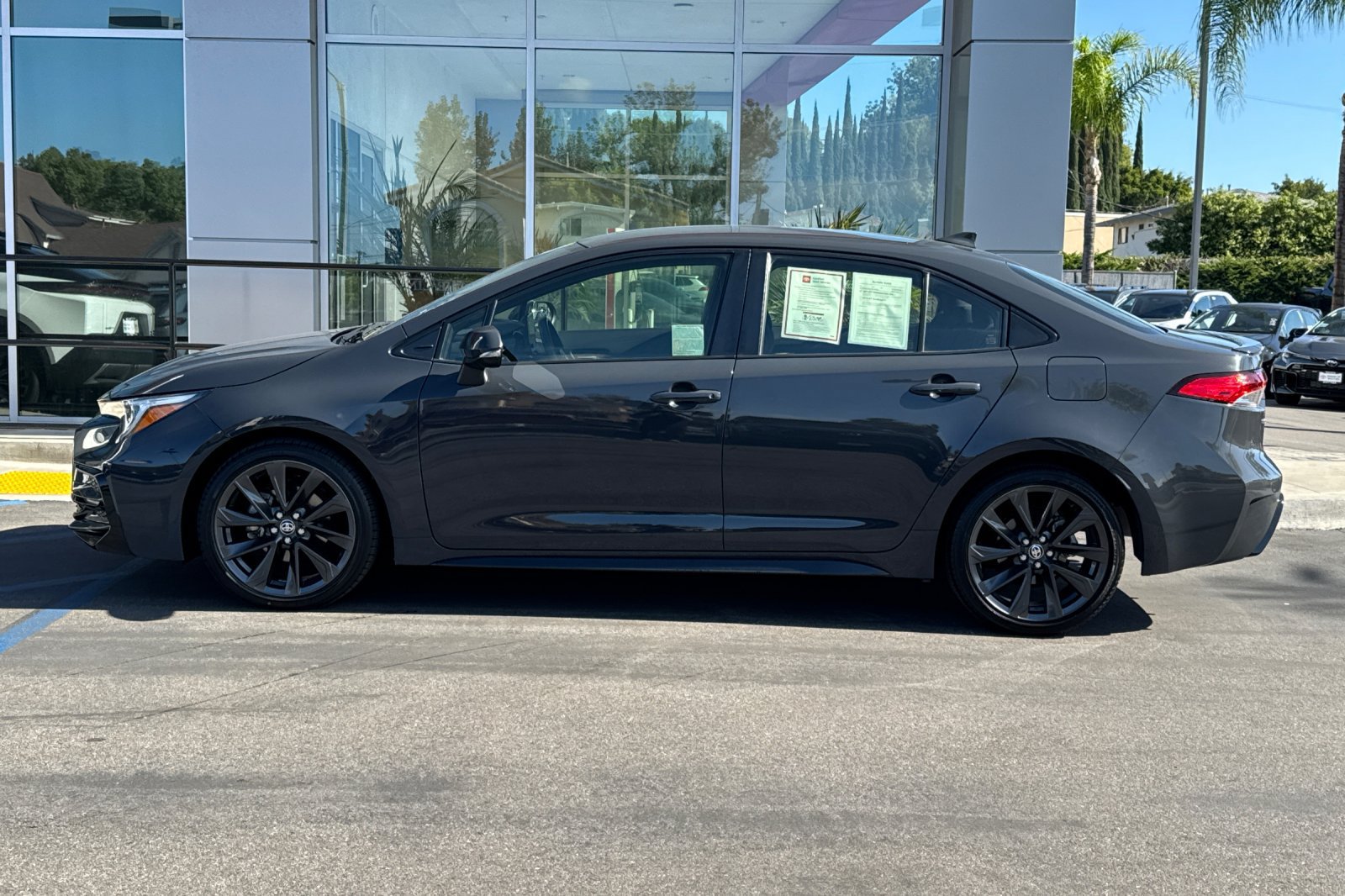 Used 2024 Toyota Corolla SE FWD image 9