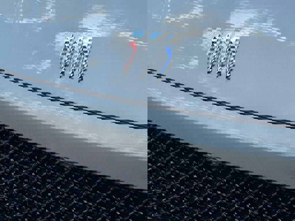 New 2025 Buick Enclave Sport Touring w/ Super Cruise Package image 7