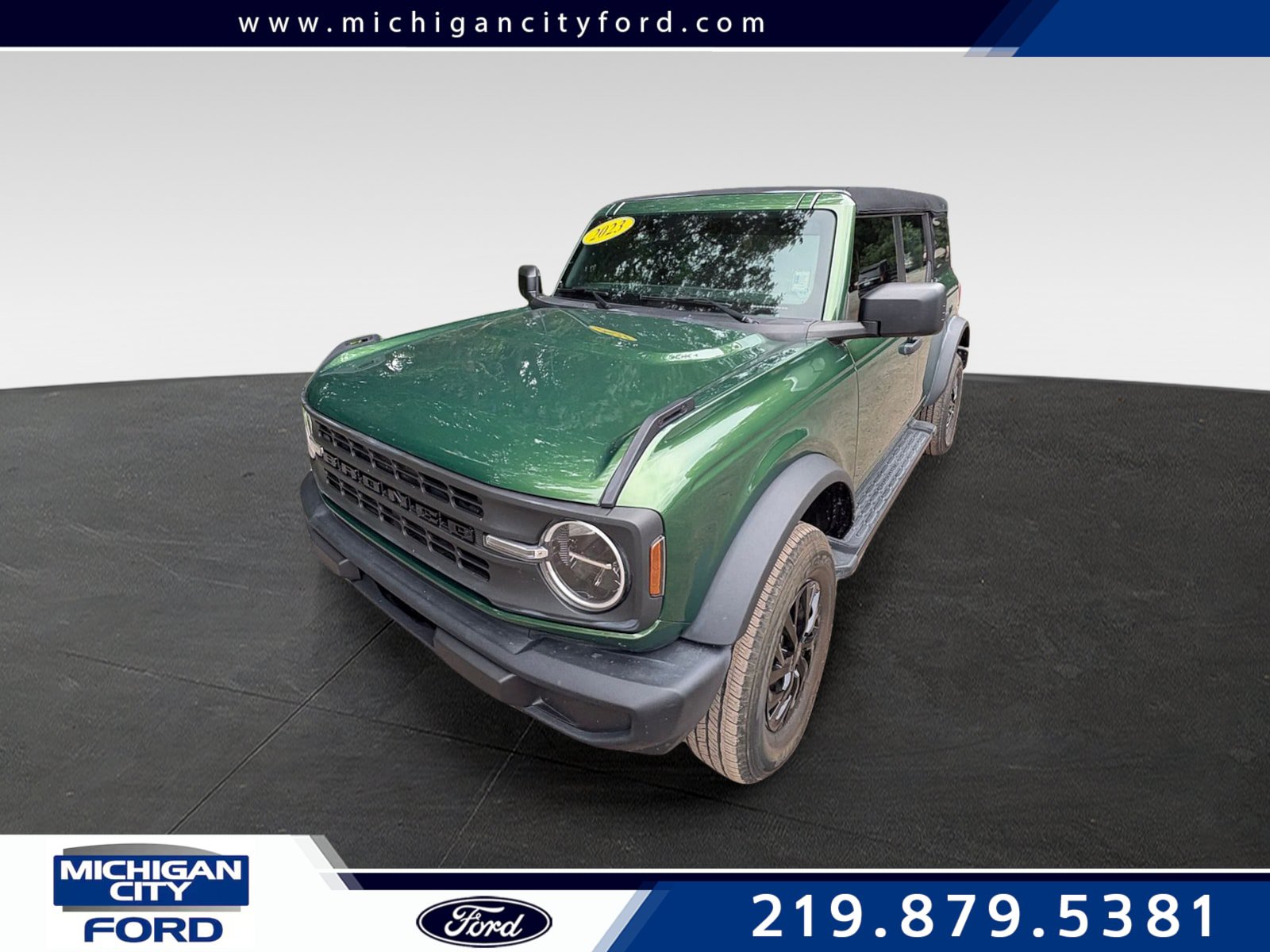 Used 2023 Ford Bronco 4-Door AWD/4WD image 1