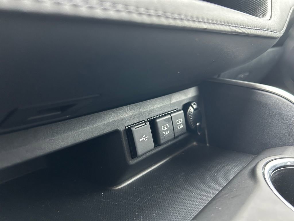 Used 2021 Toyota Highlander XSE image 36