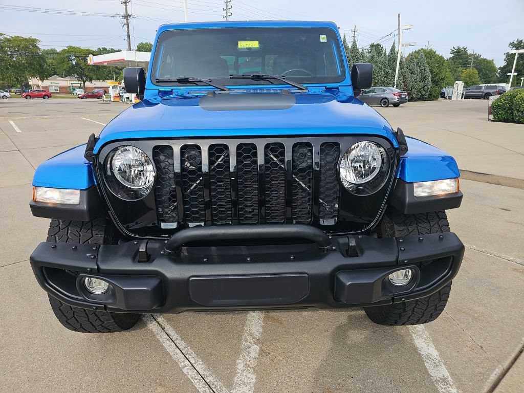Used 2021 Jeep Gladiator Sport AWD/4WD image 5
