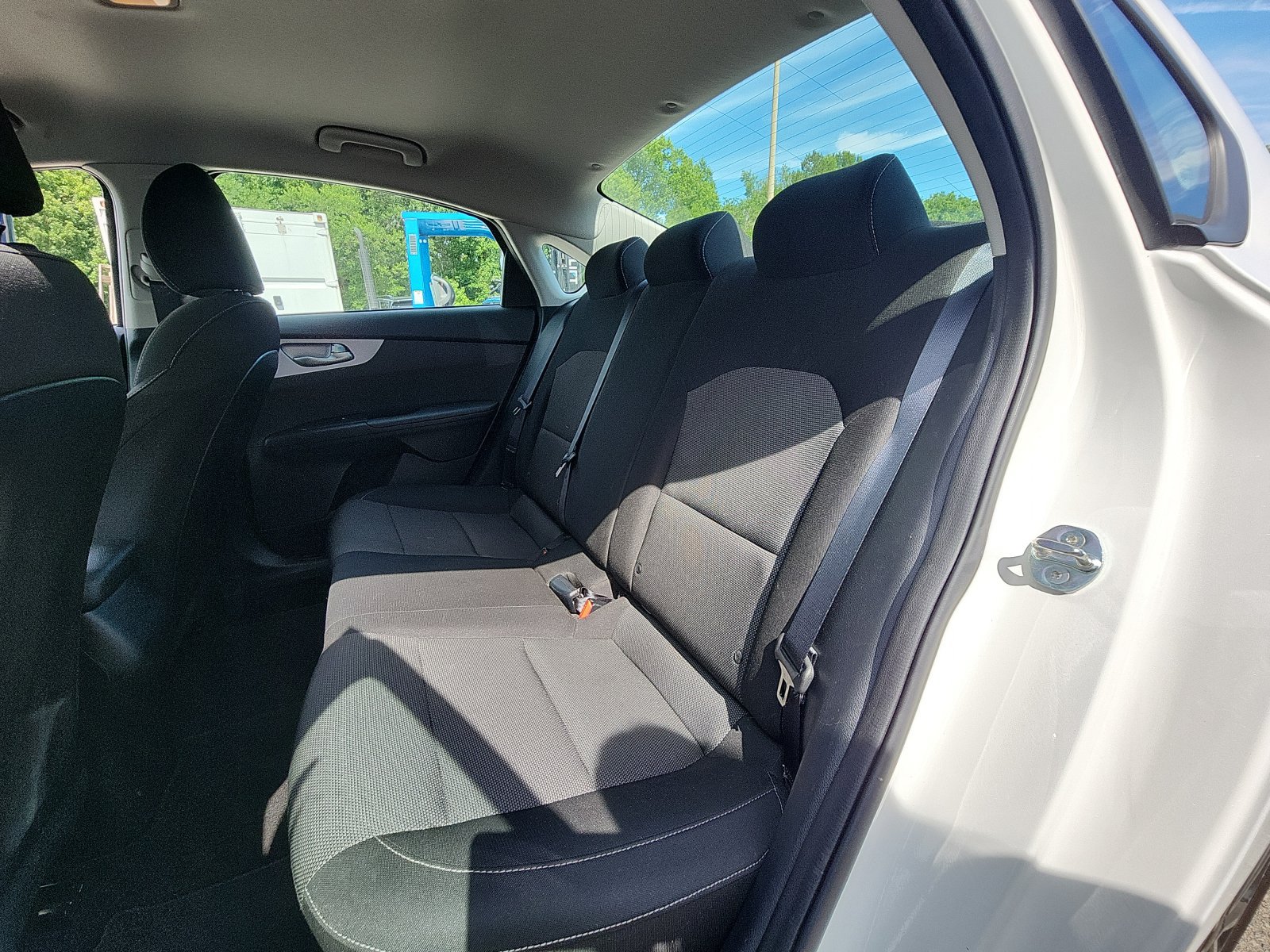 Used 2024 Kia Forte LXS w/ LXS Technology Package FWD image 19