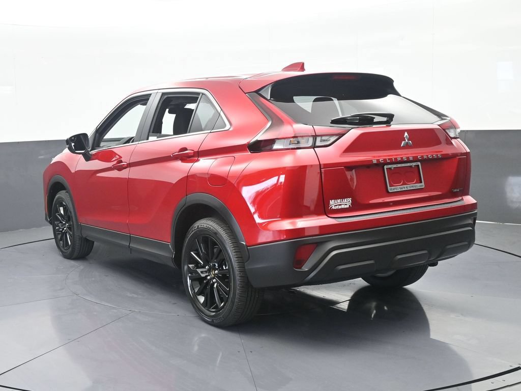 New 2026 Mitsubishi Eclipse Cross LE AWD/4WD image 4