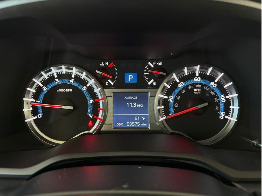 Used 2017 Toyota 4Runner SR5 image 17