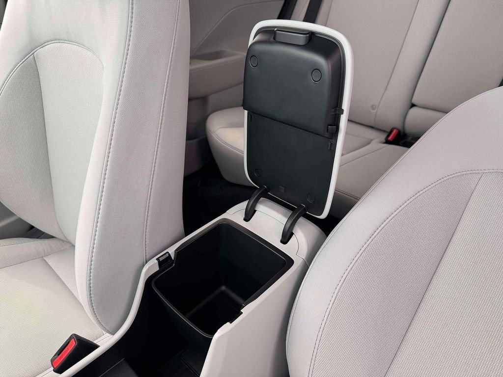 New 2026 Hyundai Kona SEL Sport image 28