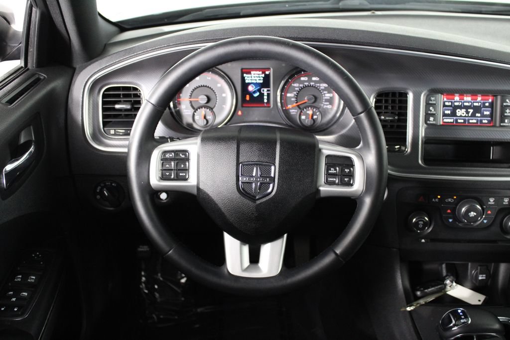 Used 2013 Dodge Charger SE w/ Connectivity Group RWD image 20