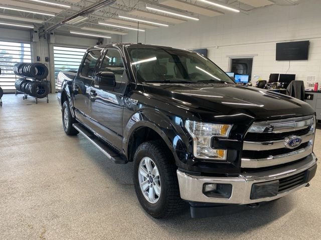 Used 2017 Ford F150 Lariat image 3
