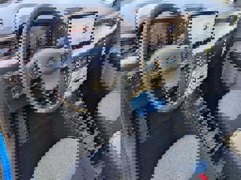 New 2026 Ford Maverick XLT w/ XLT Luxury Package image 10