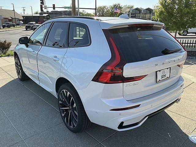 New 2026 Volvo XC60 B5 Ultra w/ Climate Package AWD/4WD image 10