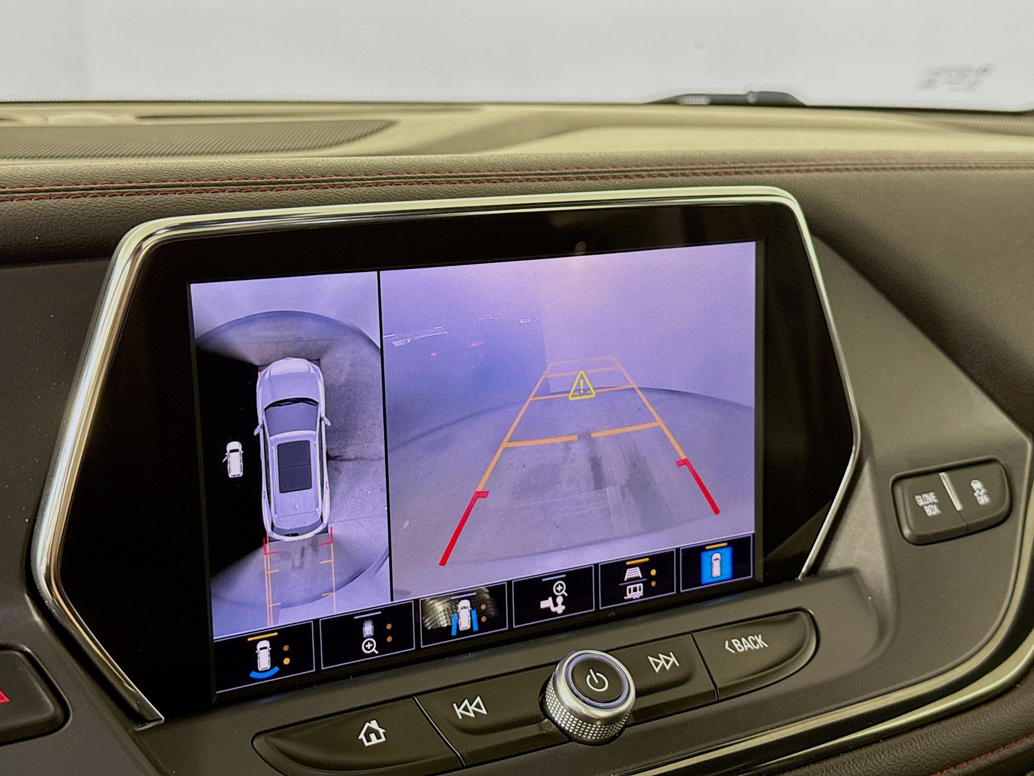 Used 2021 Chevrolet Blazer RS w/ Enhanced Convenience Package image 16