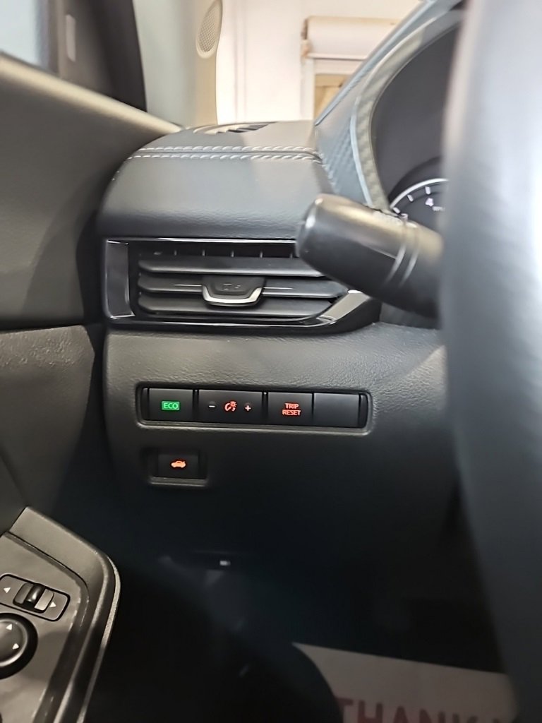 Used 2024 Nissan Sentra SV image 33