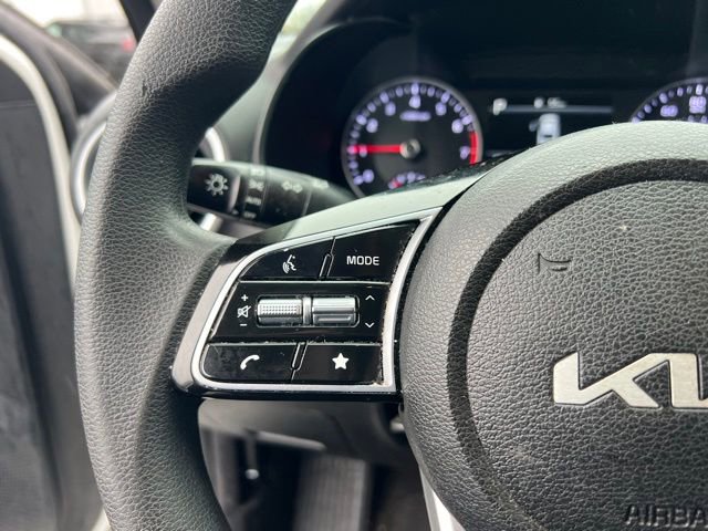 Certified 2023 Kia Forte LXS w/ LXS Technology Package FWD image 19