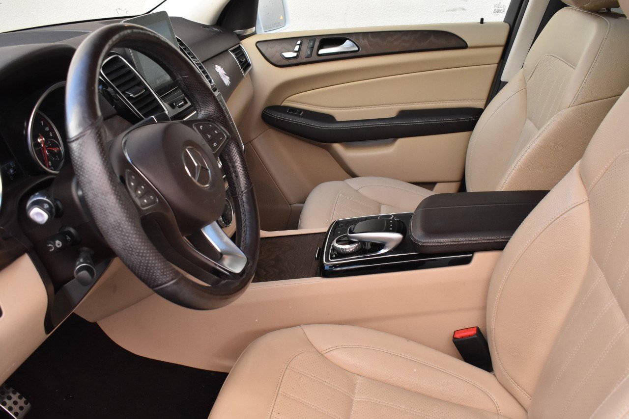 Used 2019 Mercedes-Benz GLE 400 4MATIC image 15