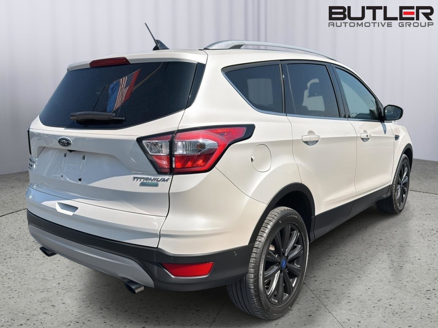 Used 2018 Ford Escape Titanium image 6
