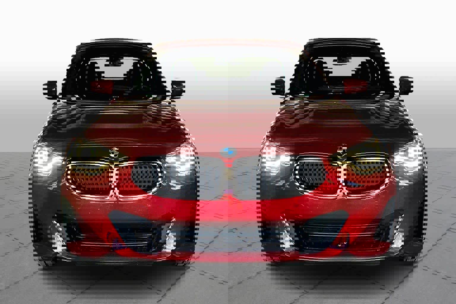 Certified 2025 BMW 230i Coupe image 3