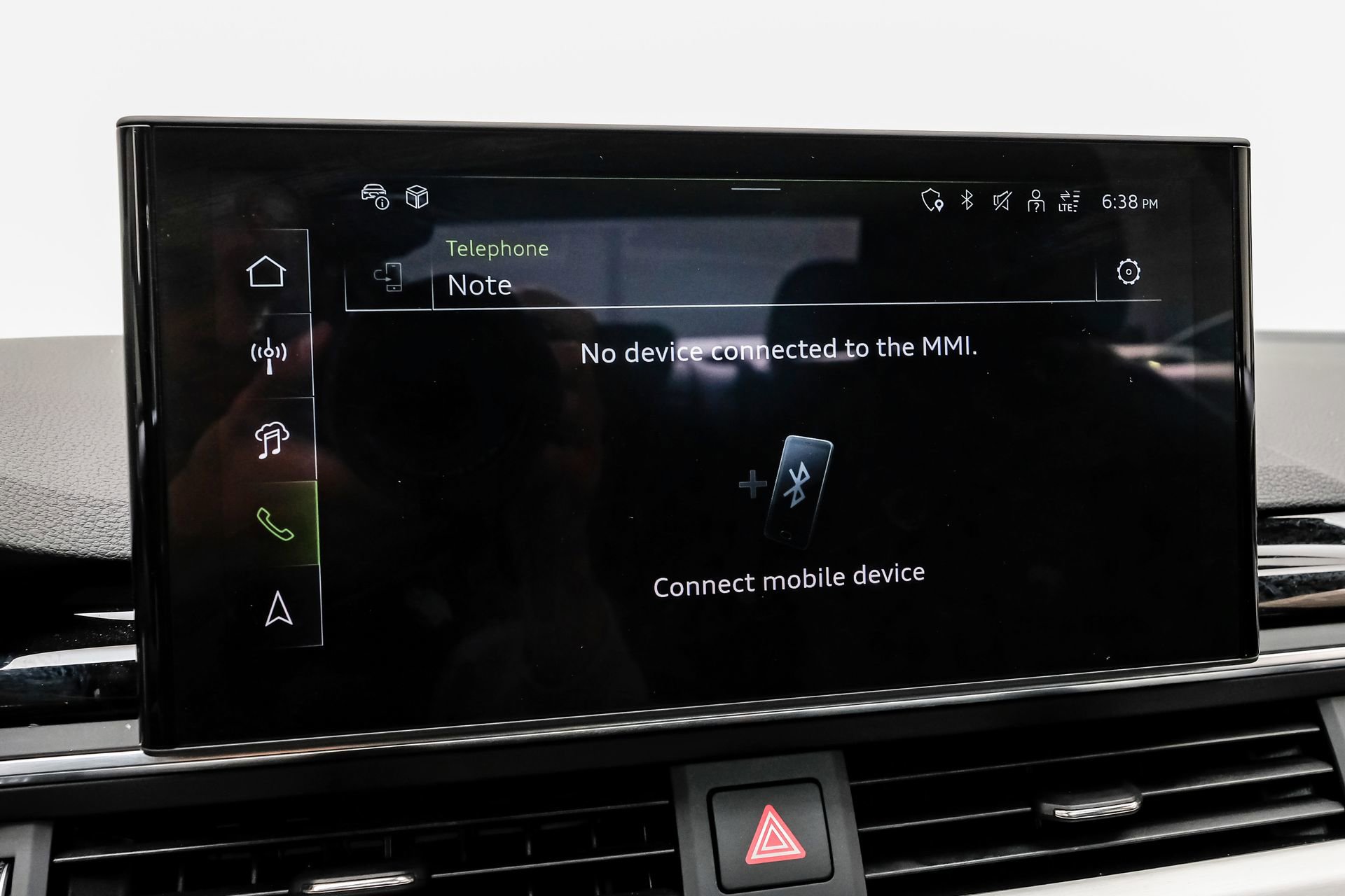 Used 2024 Audi A4 2.0T Premium Plus w/ Premium Plus Package image 34