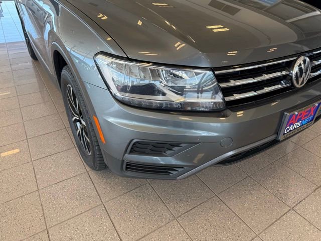 Used 2021 Volkswagen Tiguan SE image 8