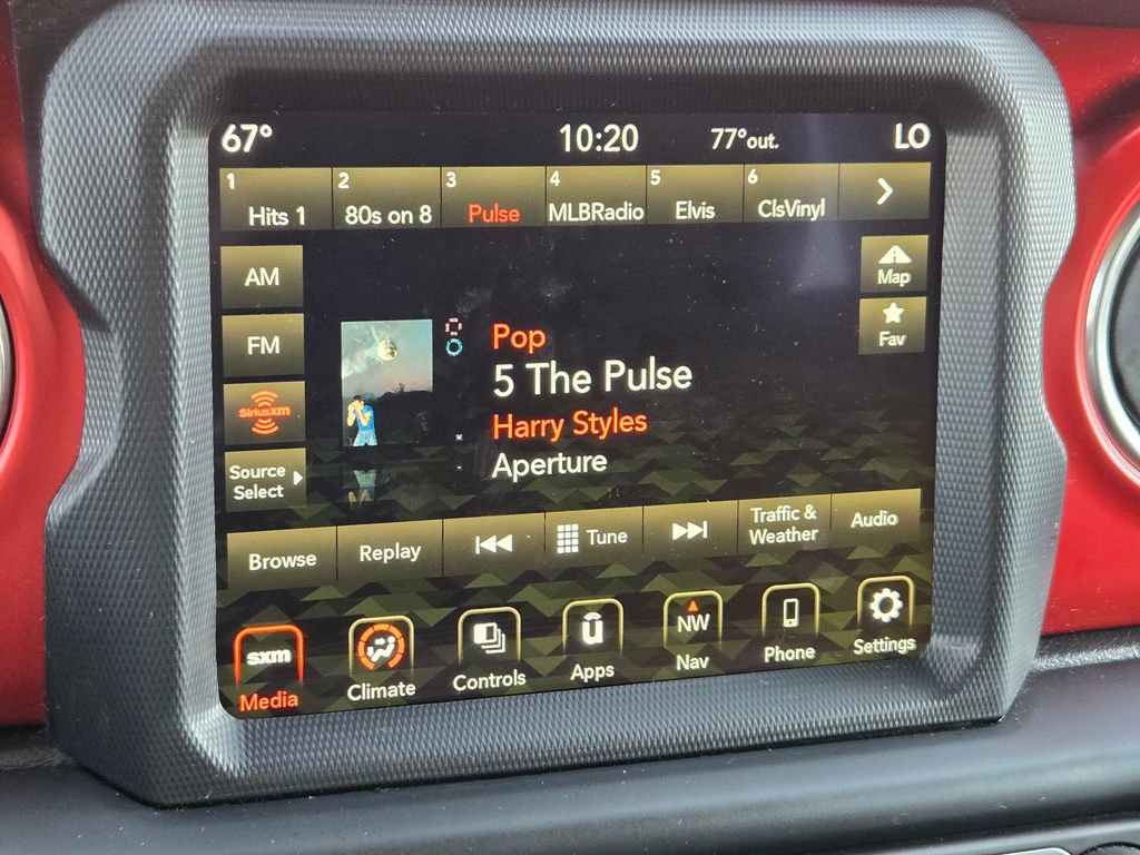 Used 2022 Jeep Wrangler Unlimited Rubicon w/ Xtreme Recon 35" Tire Package image 17