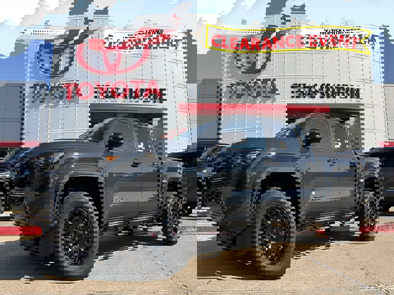 New 2025 Toyota Tacoma SR5