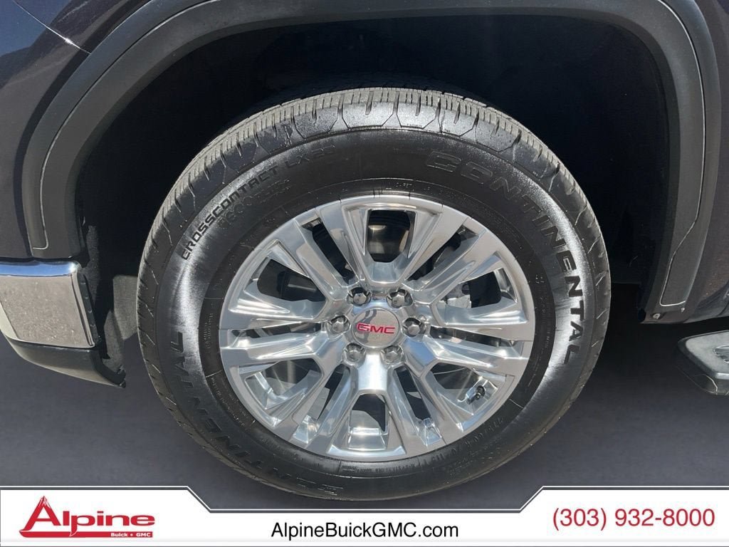 Used 2023 GMC Sierra 1500 SLT w/ SLT Premium Package AWD/4WD image 14