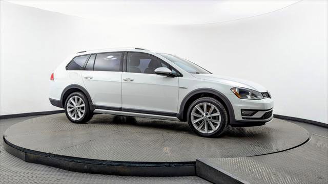 Used 2017 Volkswagen Golf Alltrack SEL image 11