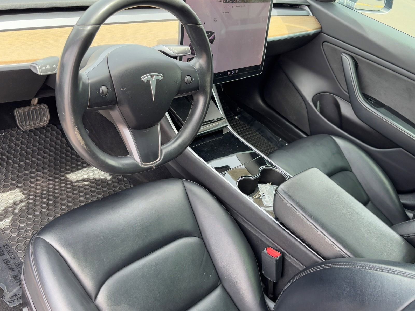 Used 2019 Tesla Model 3 Standard Range Plus RWD image 16