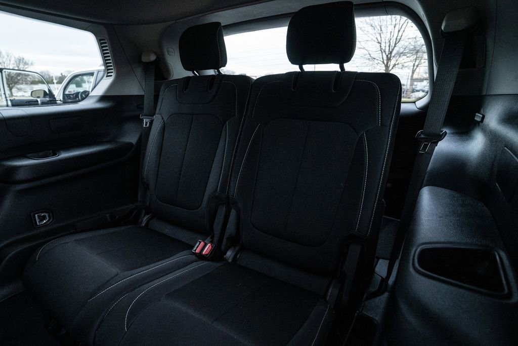 Used 2023 Jeep Grand Cherokee L Laredo w/ Trailer Tow Group (B) image 37