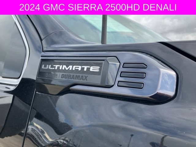 Used 2024 GMC Sierra 2500 Denali Ultimate AWD/4WD image 11
