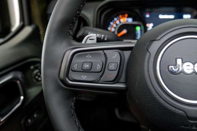 Used 2025 Jeep Wrangler Unlimited Rubicon 392 image 60