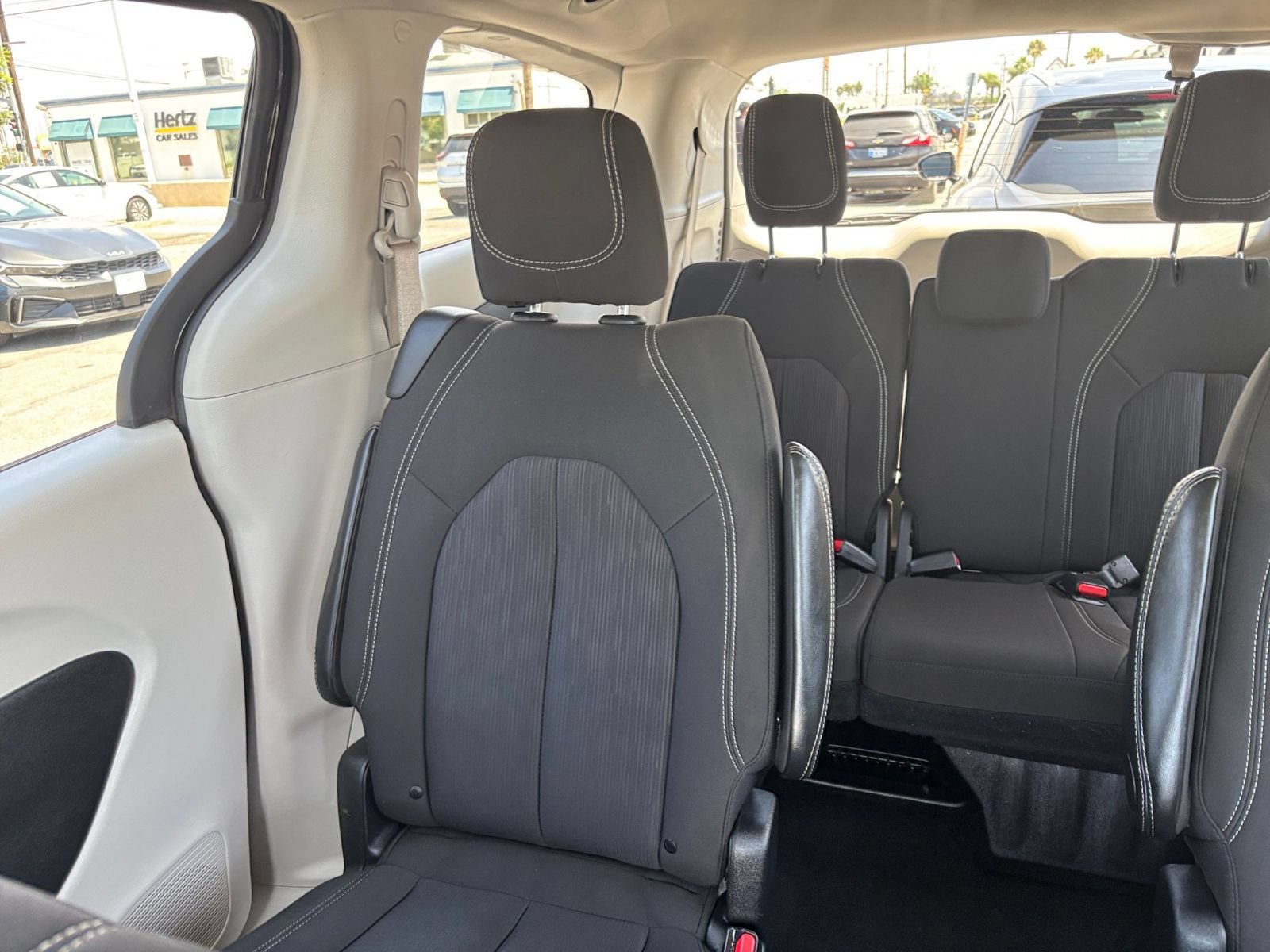 Used 2024 Chrysler Voyager LX FWD image 42
