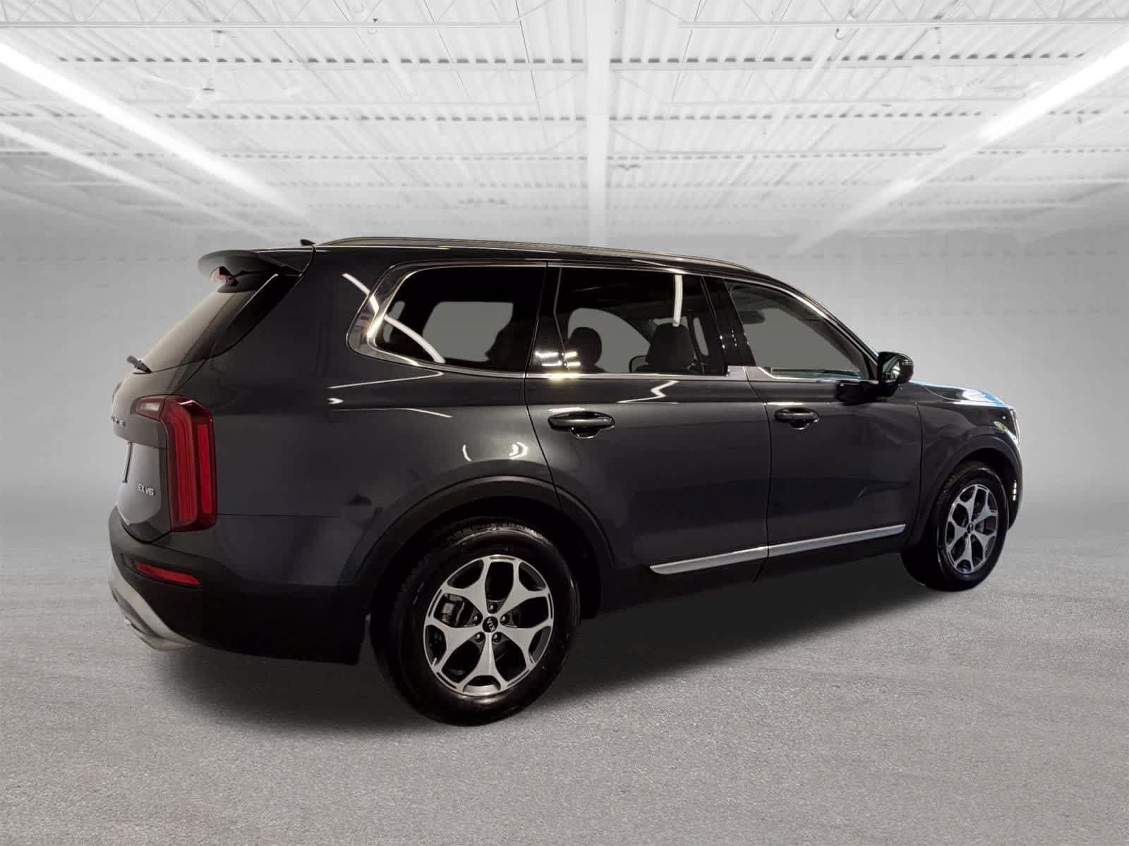 Used 2020 Kia Telluride EX AWD/4WD image 4