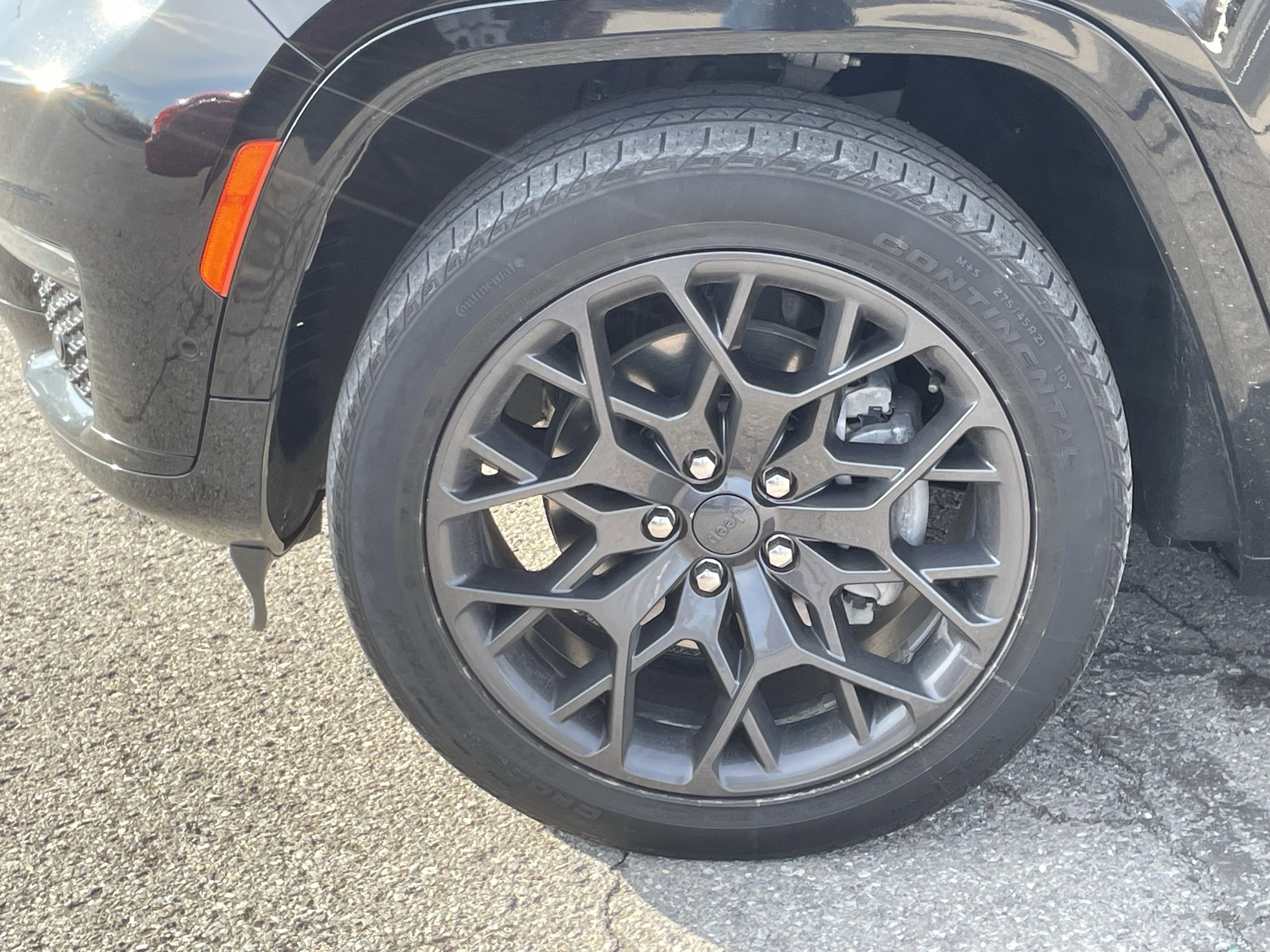 Used 2023 Jeep Grand Cherokee L Summit w/ Advanced Protech Group IV image 11