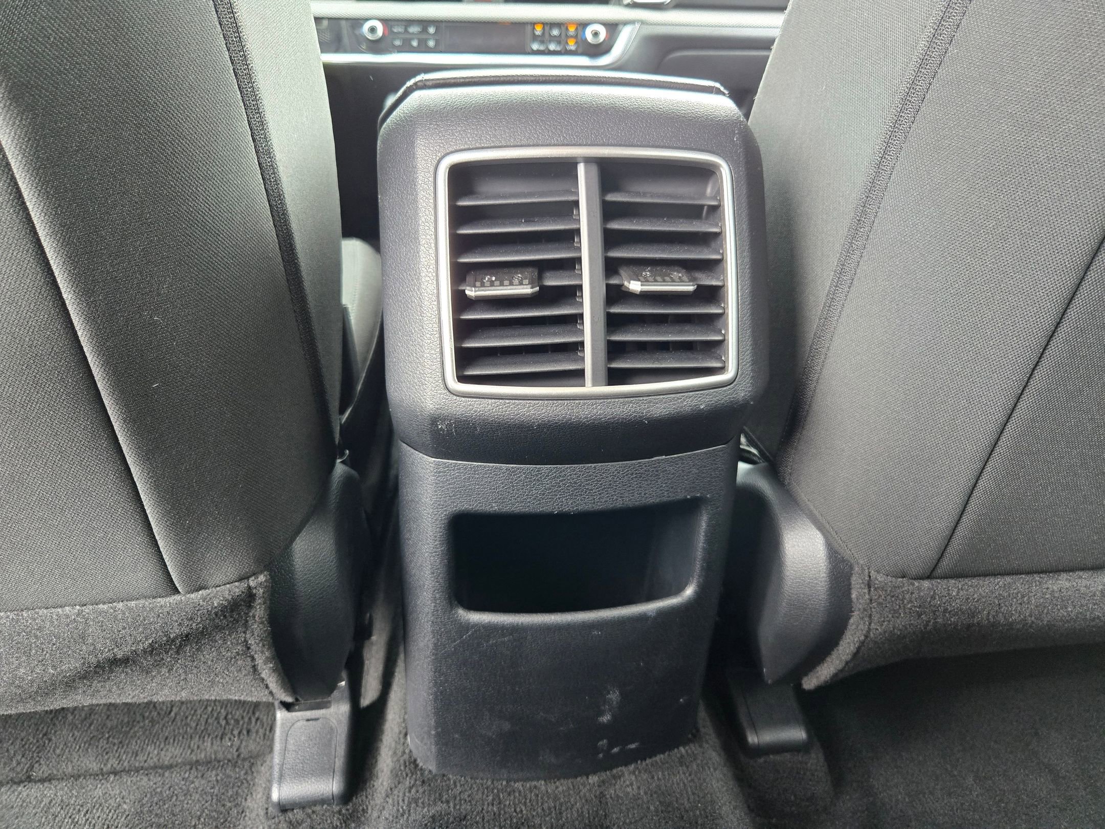 Used 2023 Kia Sportage LX image 35