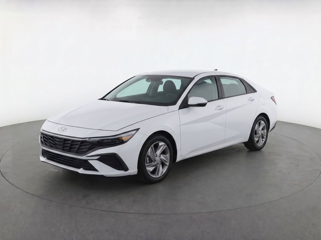 Certified 2025 Hyundai Elantra Hybrid FWD image 1