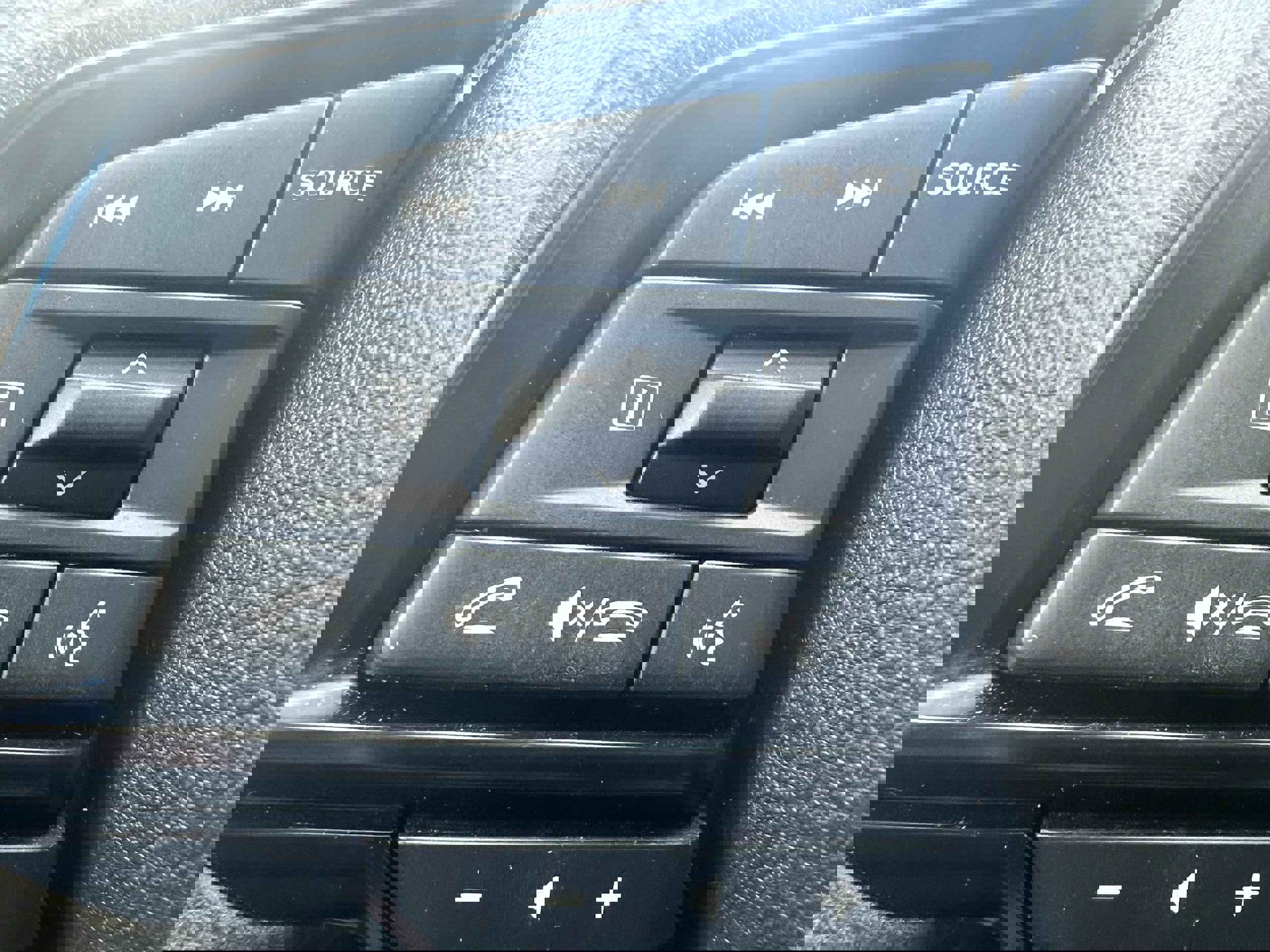 Certified 2025 Subaru Crosstrek 2.0i Premium image 21