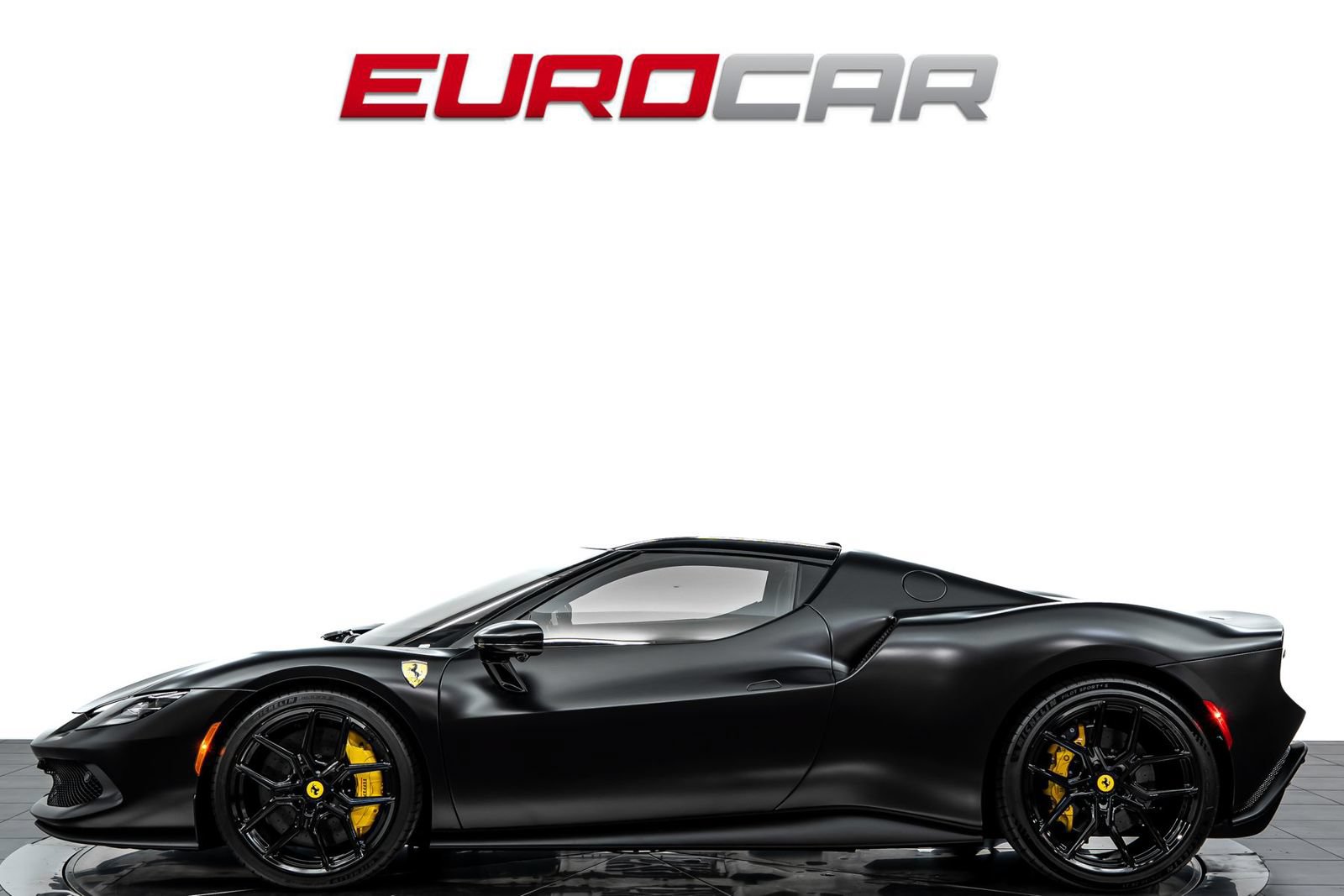 Used 2024 Ferrari 296 GTB RWD image 2