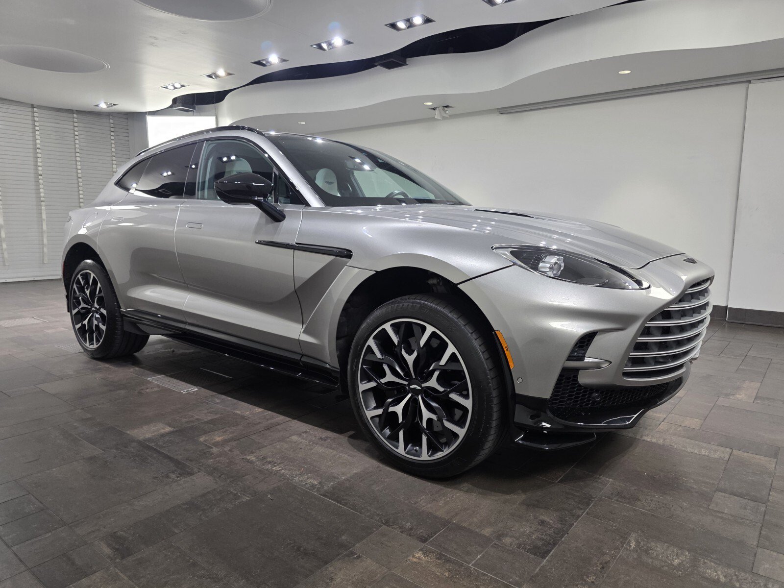 Used 2023 Aston Martin DBX 707