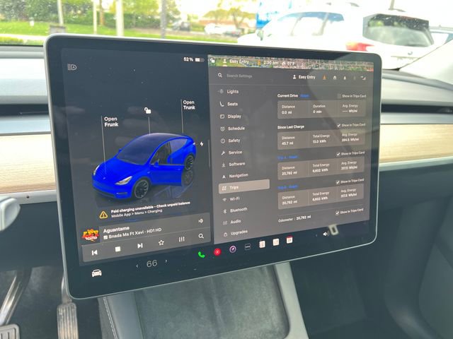 Used 2024 Tesla Model Y Long Range AWD/4WD image 18