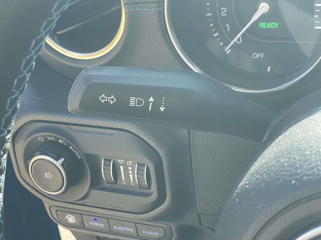 Used 2022 Jeep Wrangler Unlimited Rubicon 4xe image 23