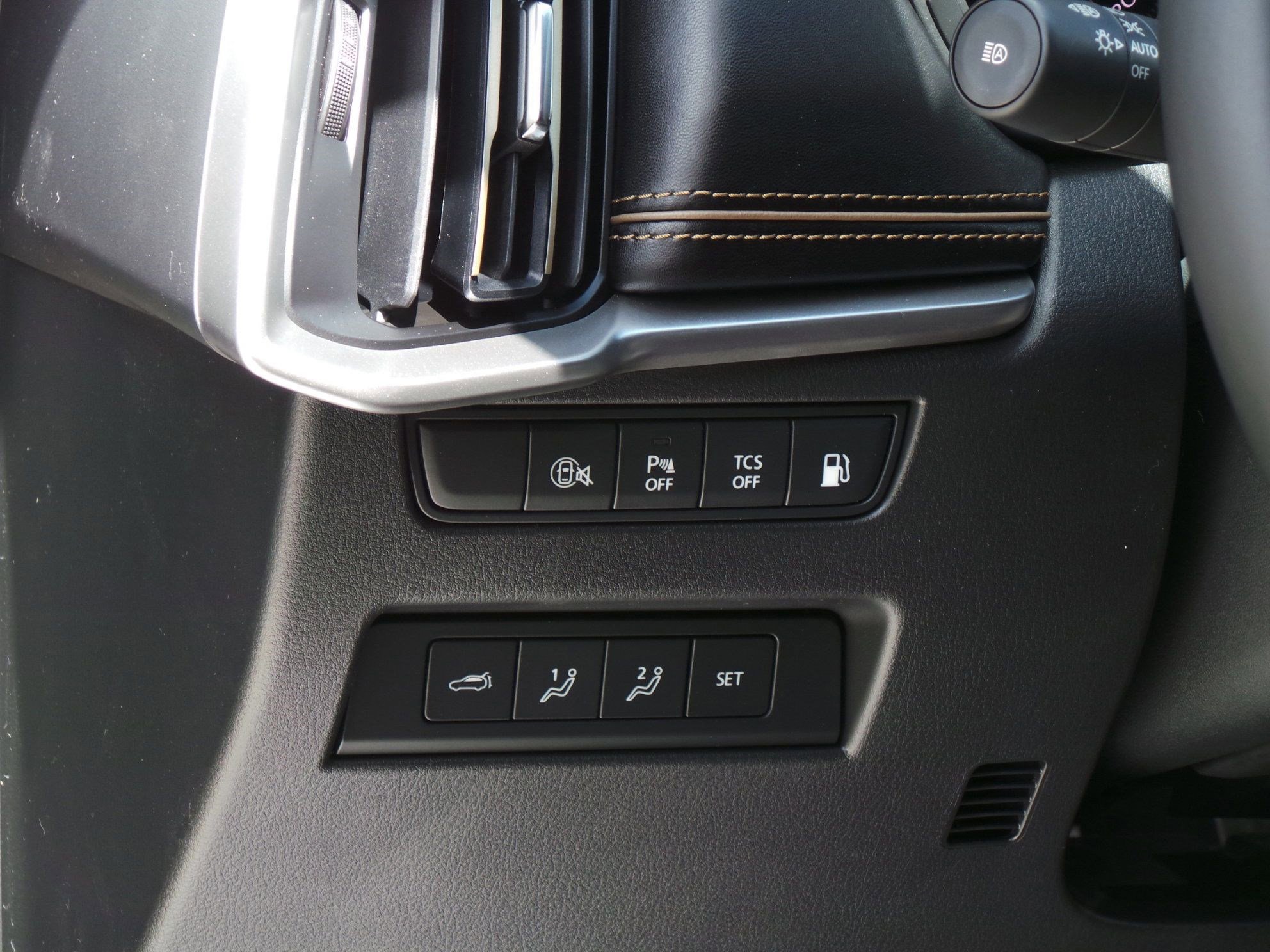 New 2025 MAZDA CX-70 Plug-In Hybrid w/ Premium Plus image 11