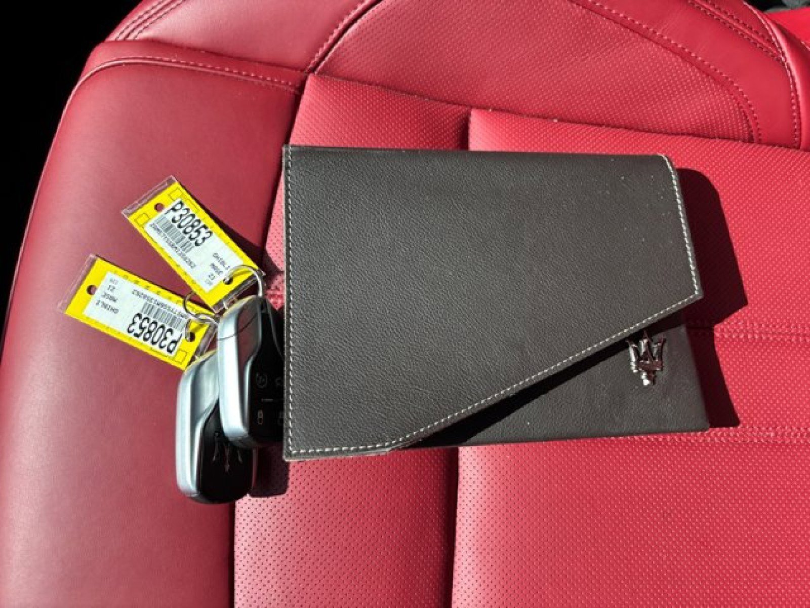 Used 2021 Maserati Ghibli S GranSport image 23