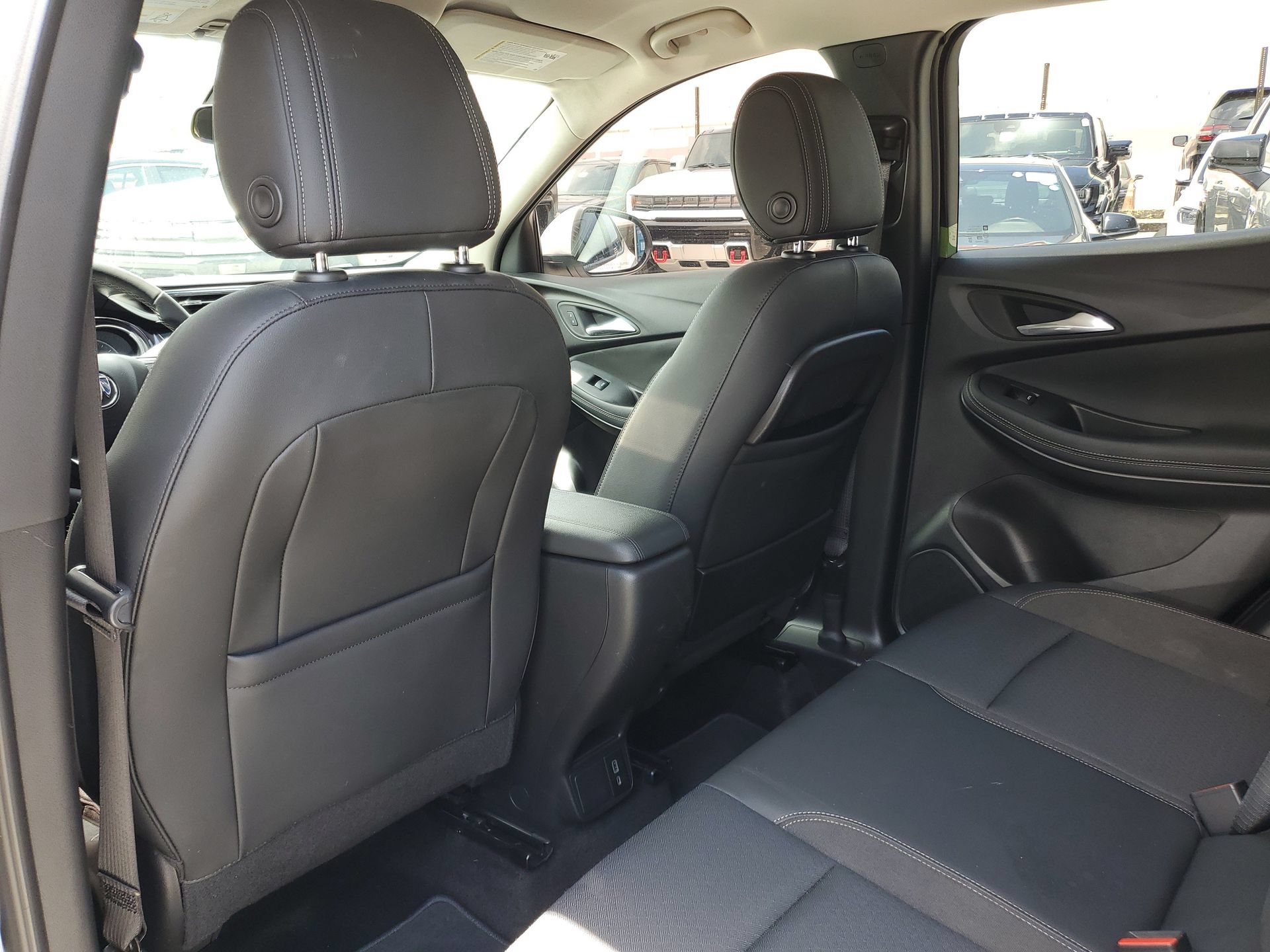 Used 2022 Buick Encore GX Select FWD image 10