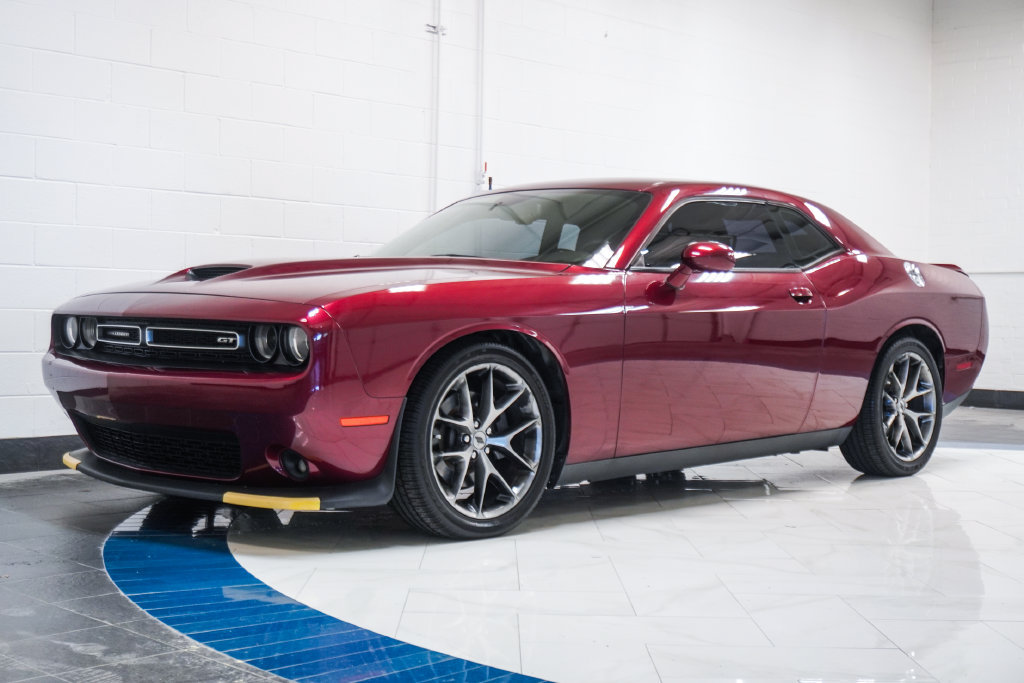 Used 2019 Dodge Challenger GT w/ Plus Package RWD image 4