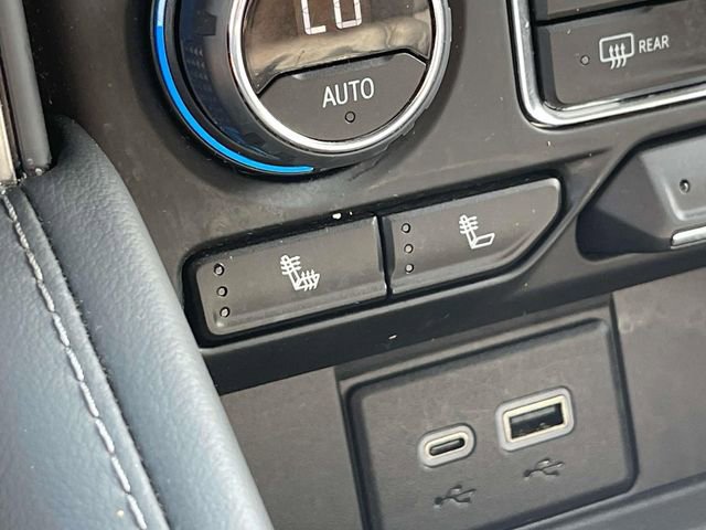 Used 2023 Chevrolet Tahoe Z71 image 36