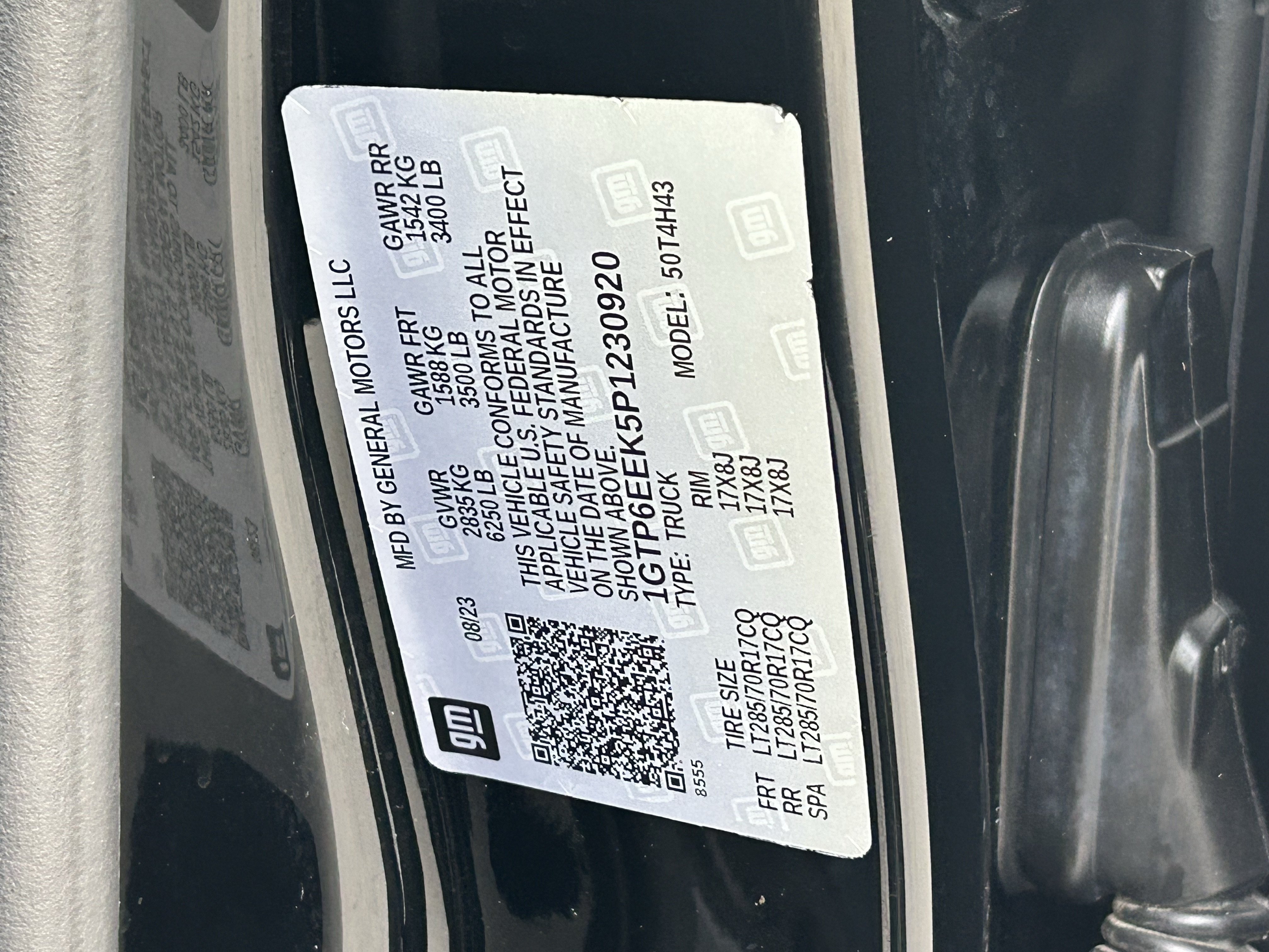 Used 2023 GMC Canyon AT4X AWD/4WD image 32