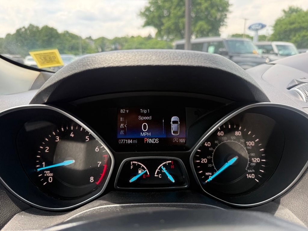 Used 2017 Ford Escape Titanium AWD/4WD image 13